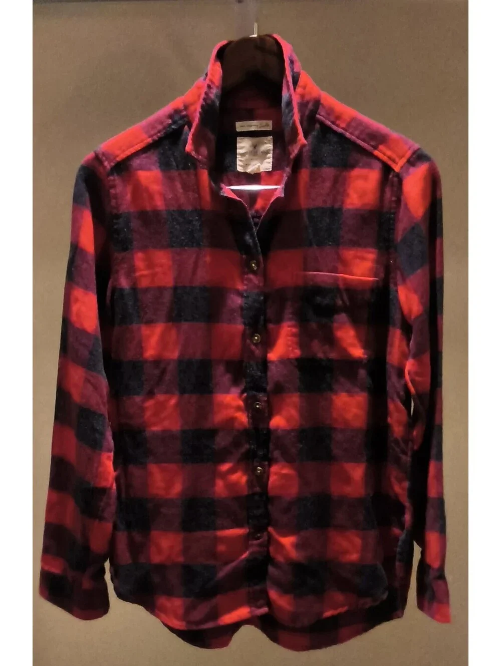 American Eagle Outfitters Boyfriend Fit Red and Grey Plaid Y2K Flannel Shirt S